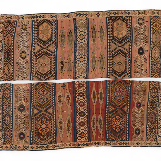 PLEASE NOTE: THIS KILIM WAS WRONGLY DESCRIBED AS A Semi-antique Uzbekistan kilim Hakkari-Kasuran,